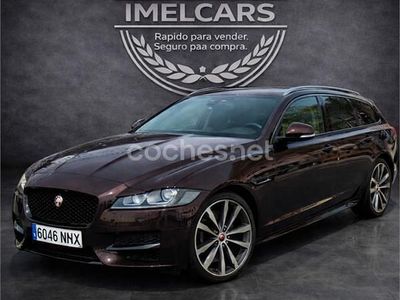 Usado Jaguar XF Prestige 240 CV (176 kW) 2018 Granate Familiar