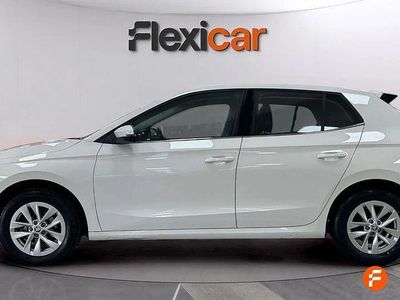 Usado Skoda Fabia Ambition 95 CV (69 kW) 2022 Blanco Utilitario