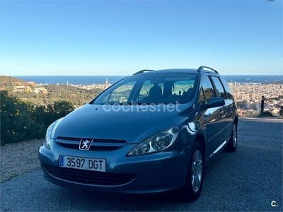 Usado Peugeot 307 110 CV (80 kW) 2005 Gris / plata Familiar