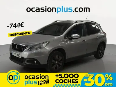 Usado Peugeot 2008 Style 82 CV (60 kW) 2018 Gris SUV