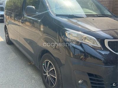 Usado Peugeot Traveller Business-Line 115 CV (84 kW) 2018 Negro Monovolumen