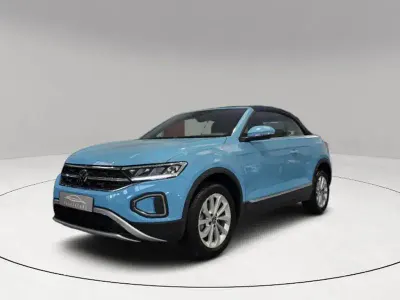 Usado VW T-Roc Style 110 CV (80 kW) 2024 Azul SUV