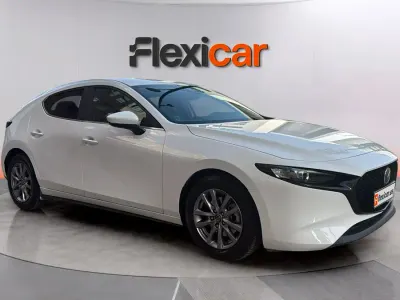 Usado Mazda 3 122 CV (89 kW) 2019 Blanco Berlina