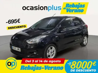 Usado Ford Ka Plus Ultimate 86 CV (63 kW) 2017 Negro Utilitario