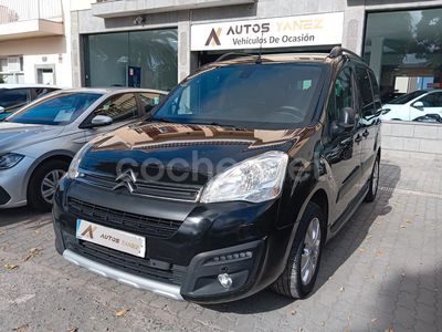 Usado Citroën Berlingo Feel 110 CV (80 kW) 2018 Negro Monovolumen