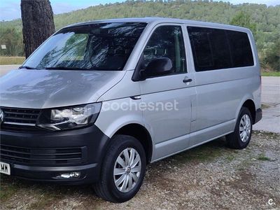 Usado VW Caravelle Trendline 150 CV (110 kW) 2018 Gris / plata Monovolumen