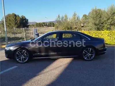 Usado Audi A8L 435 CV (319 kW) 2014 Negro Berlina