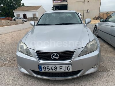 Lexus IS220d