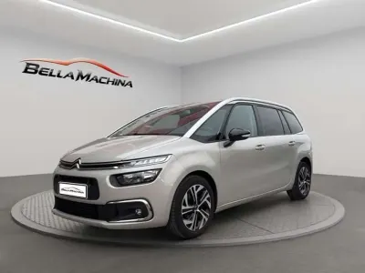 Usado Citroën C4 Shine 131 CV (96 kW) 2021 Blanco Monovolumen