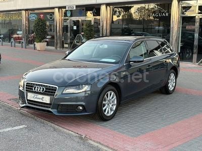Usado Audi A4 Business 143 CV (105 kW) 2010 Gris Familiar