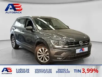 Usado VW Tiguan Life 150 CV (110 kW) 2020 Gris / plata SUV