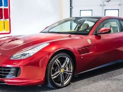 usado Ferrari GTC4Lusso V12