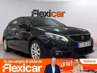 Usado Peugeot 308 Style 100 CV (73 kW) 2019 Negro Berlina