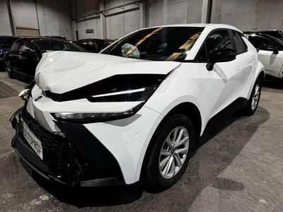 Usado Toyota C-HR Active 140 CV (102 kW) 2024 Blanco SUV