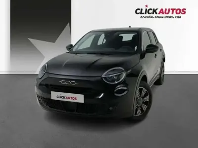 Usado Fiat 600 101 CV (74 kW) 2025 Negro SUV