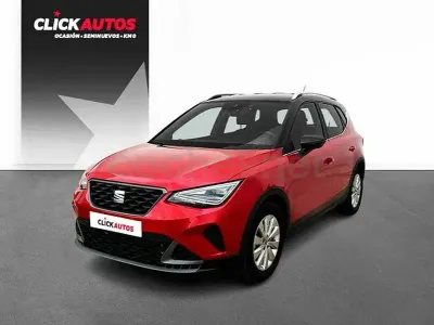 Usado Seat Arona FR 110 CV (80 kW) 2023 Rojo SUV