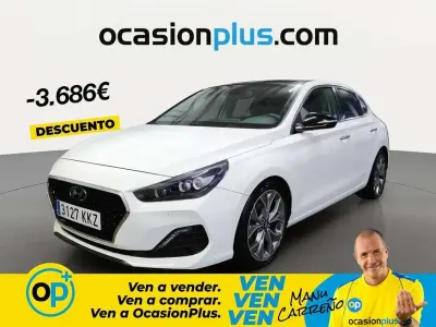 Usado Hyundai i30 Style 140 CV (102 kW) 2018 Blanco Utilitario