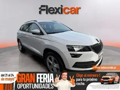 Usado Skoda Karoq Ambition 150 HP (110 kW) 2021 Branco SUV
