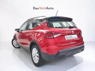 Usado Seat Arona Style 115 CV (84 kW) 2025 Rojo SUV