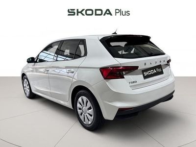 Usado Skoda Fabia Active 80 CV (58 kW) 2023 Blanco Utilitario
