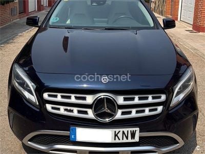 Mercedes GLA220