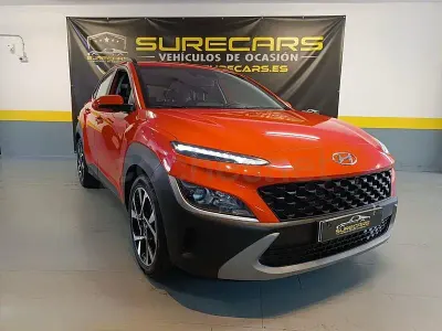 Usado Hyundai Kona 120 CV (88 kW) 2023 Rojo SUV