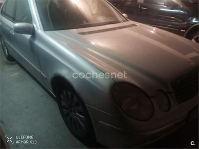 Mercedes E320