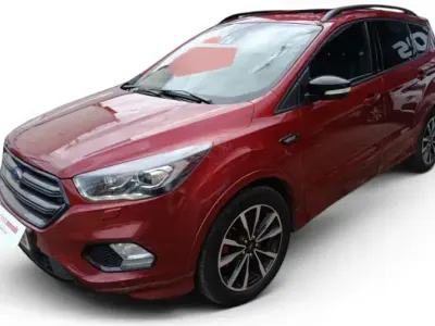 Usado Ford Kuga ST-Line 179 CV (131 kW) 2019 Rojo SUV