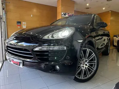 Usado Porsche Cayenne 300 CV (220 kW) 2011 Negro SUV