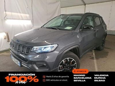 Usado Jeep Compass Trailhawk 240 CV (176 kW) 2022 Gris SUV