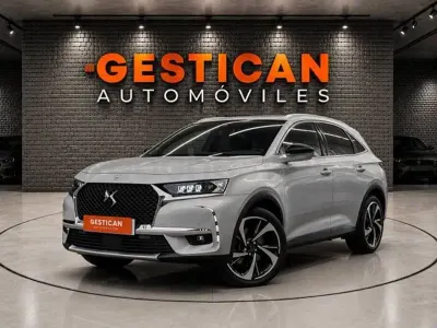 Usado DS Automobiles DS7 Crossback Grand Chic 225 CV (165 kW) 2021 Blanco SUV