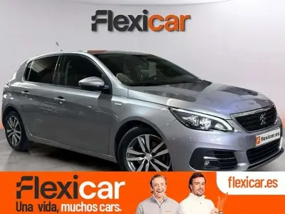 Usado Peugeot 308 Style 131 CV (96 kW) 2021 Gris Utilitario
