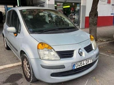 Usado Renault Modus Dynamique 98 CV (72 kW) 2005 Beige Monovolumen
