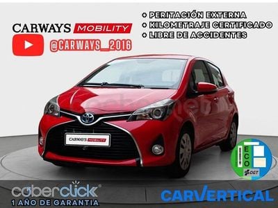 Usado Toyota Yaris Hybrid Active 100 CV (73 kW) 2015 Rojo Berlina