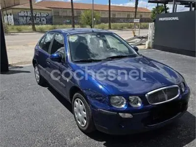 Usado Rover 25 103 CV (75 kW) 2000 Azul Utilitario