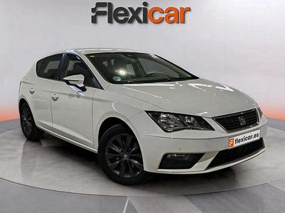 Blanco Usado 2018 Seat Leon ST Reference Familiar | 11.990 € (Precio justo)