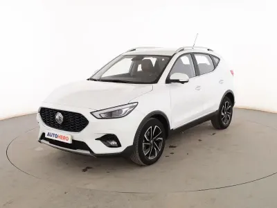 Usado MG ZS Luxury 106 CV (77 kW) 2022 Blanco SUV
