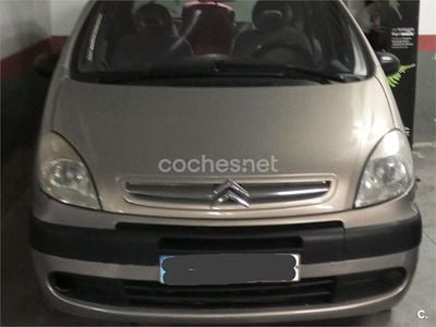 Usado Citroën Xsara Picasso 92 CV (67 kW) 2007 Beige Monovolumen