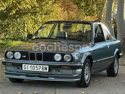 Usado BMW 320 Cabriolet 129 CV (94 kW) 1987 Gris / plata Descapotable