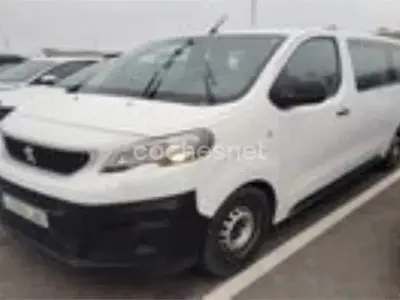 Usado Peugeot Traveller Active 120 CV (88 kW) 2021 Blanco Monovolumen