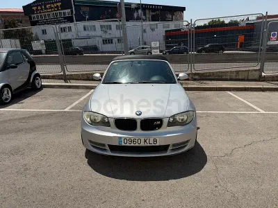Usado BMW 118 Cabriolet Sport Line 143 CV (105 kW) 2009 Gris / plata Descapotable