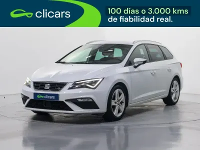 Usado Seat Leon FR 150 CV (110 kW) 2019 Blanco Familiar