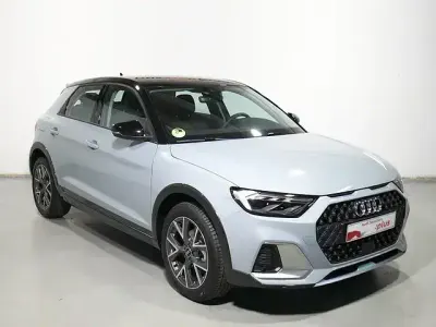 Usado Audi A1 116 CV (85 kW) 2025 Gris / plata SUV