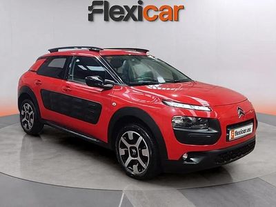 Usado Citroën C4 Feel 82 CV (60 kW) 2017 Rojo Berlina