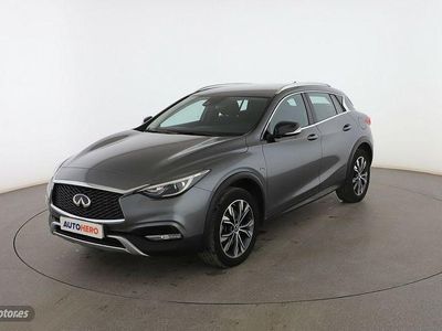 Infiniti QX30