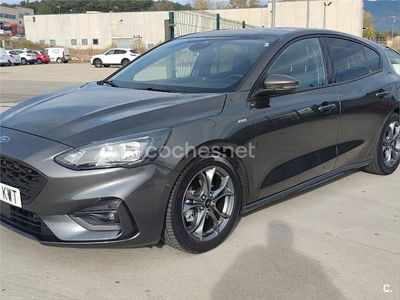 Gris Usado 2019 Ford Focus ST-Line Utilitario | 13.490 € (Caro)