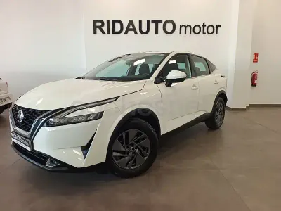 Usado Nissan Qashqai Acenta 140 CV (102 kW) 2022 Blanco SUV