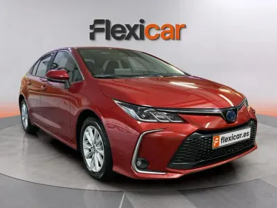 Nuevo Toyota Corolla Style 140 CV (102 kW) 2025 Granate Berlina