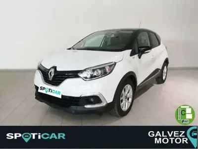 Usado Renault Captur LIMITED 131 CV (96 kW) 2019 Blanco SUV