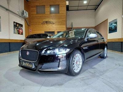 Usado Jaguar XF Prestige 163 CV (119 kW) 2016 Negro Berlina